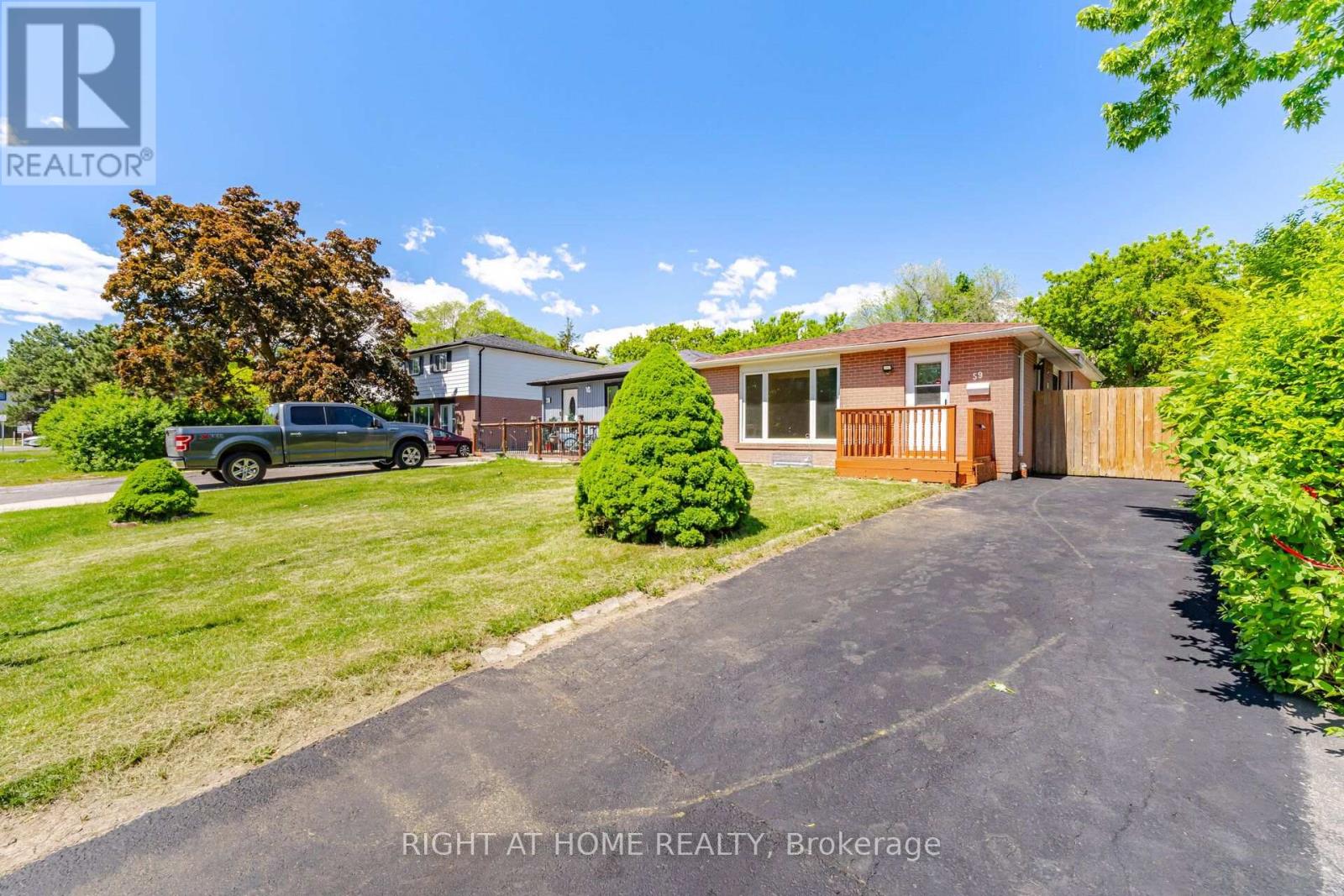 59 EDENBOROUGH DRIVE