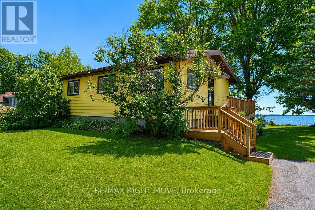 1525 CUNNINGHAM CRESCENT