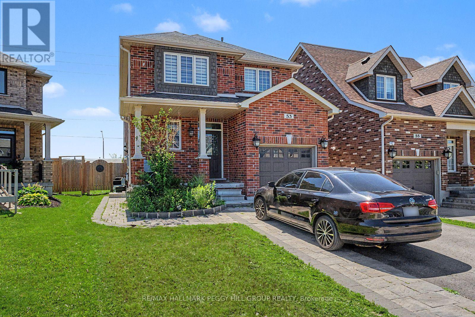 UPPER - 53 NATHAN CRESCENT