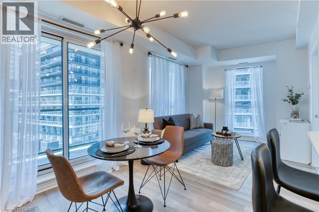 39 ANNIE CRAIG Drive Unit# 905