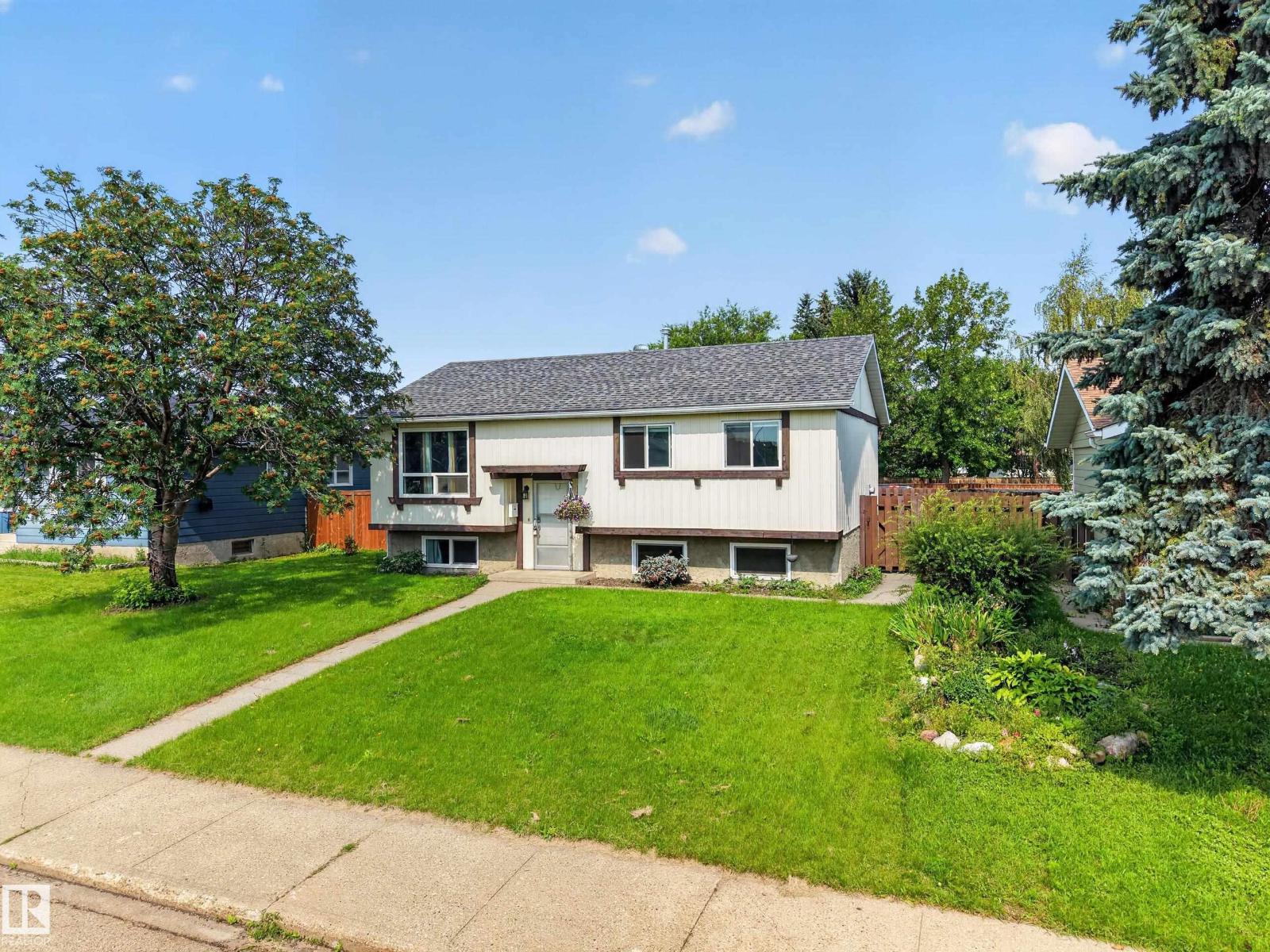 156 CLAREVIEW RD NW, Edmonton, Alberta