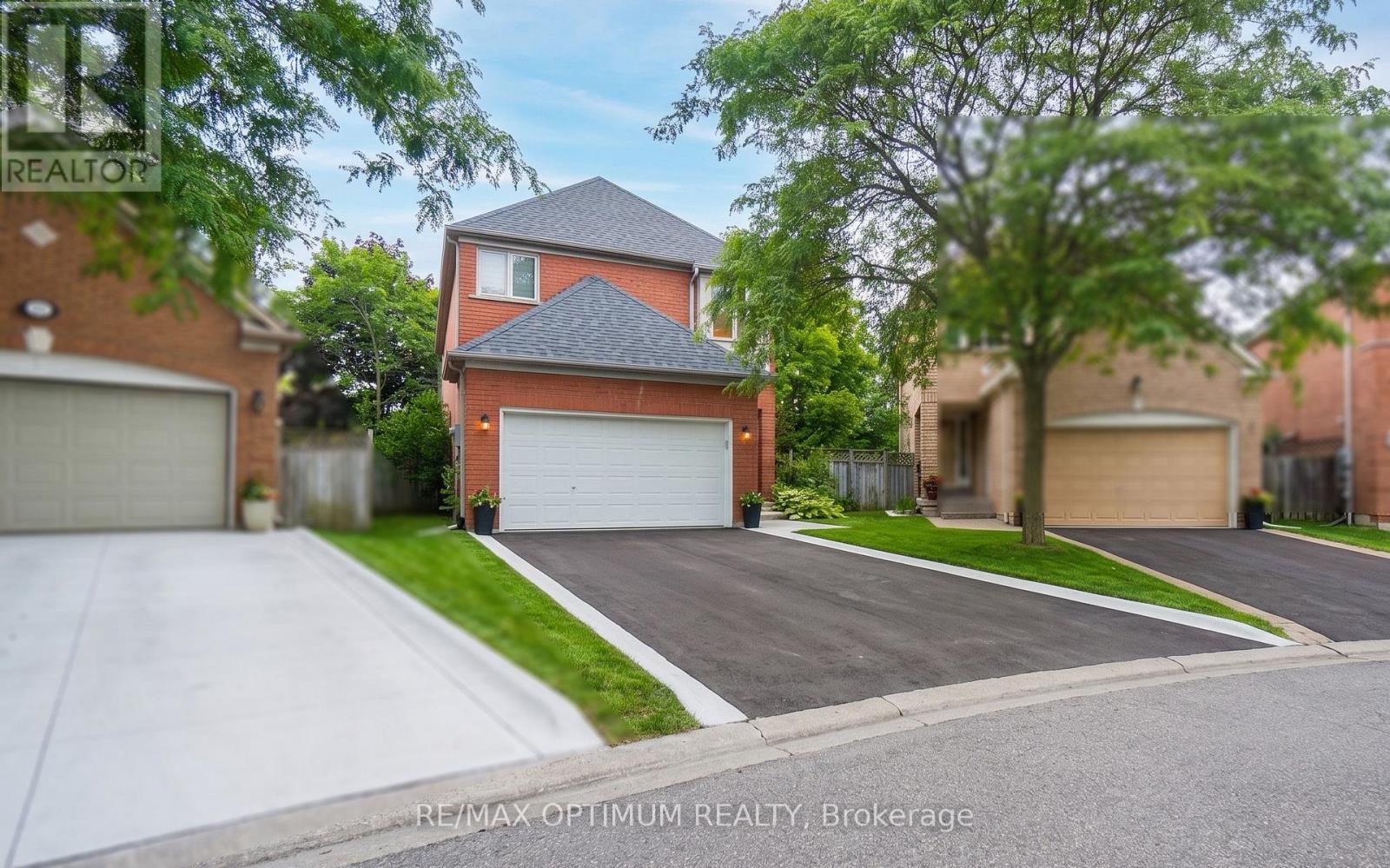 9 INWOOD PLACE