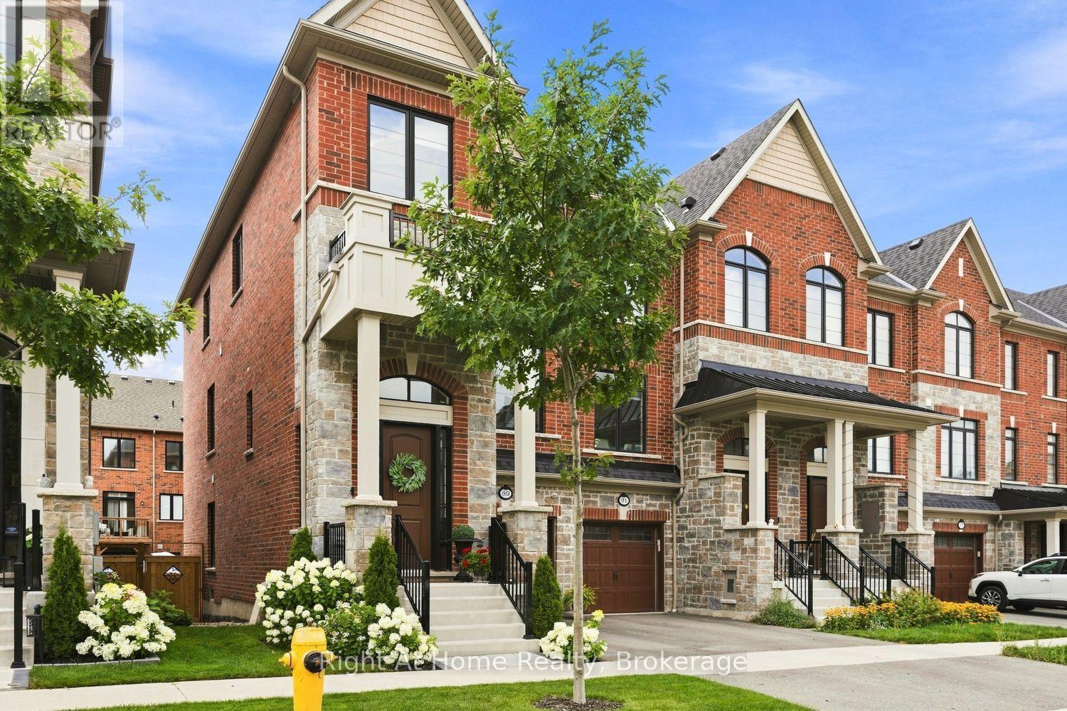 89 ELKINGTON CRESCENT
