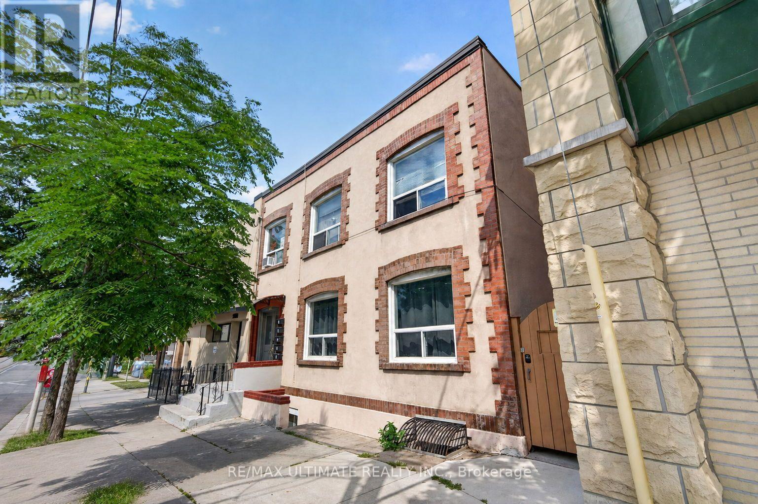 3 - 2360 QUEEN STREET E