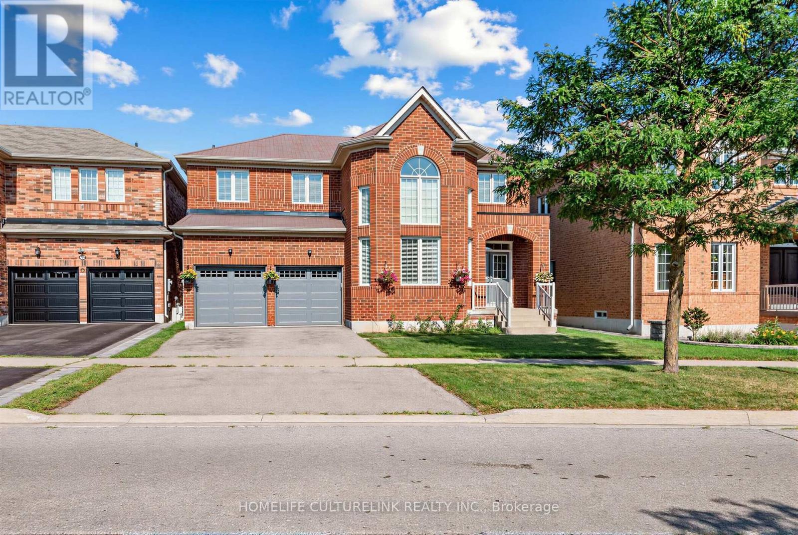 93 GREENWOOD ROAD