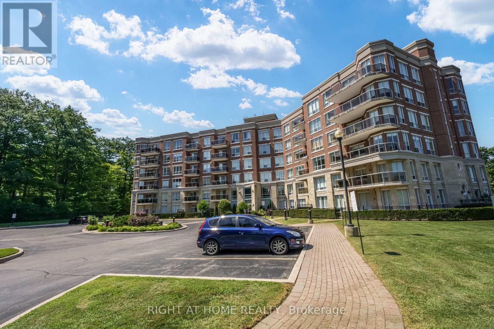410 - 483 FAITH DRIVE