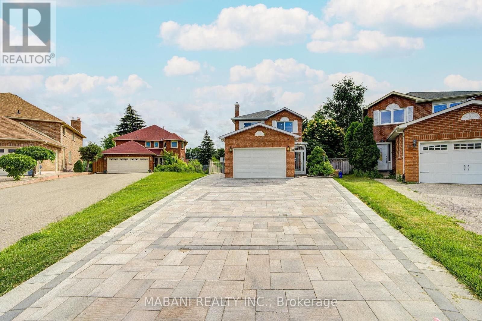 38 MARCHWOOD CRESCENT