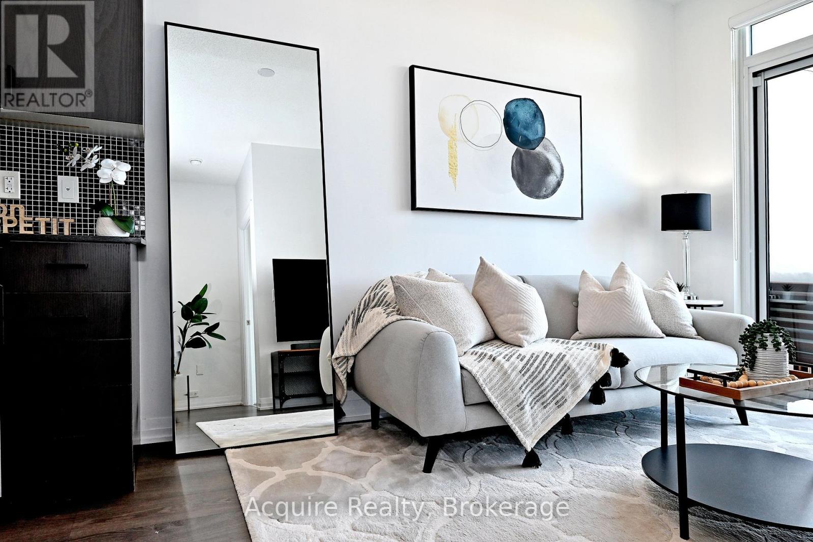 702 - 9560 MARKHAM ROAD