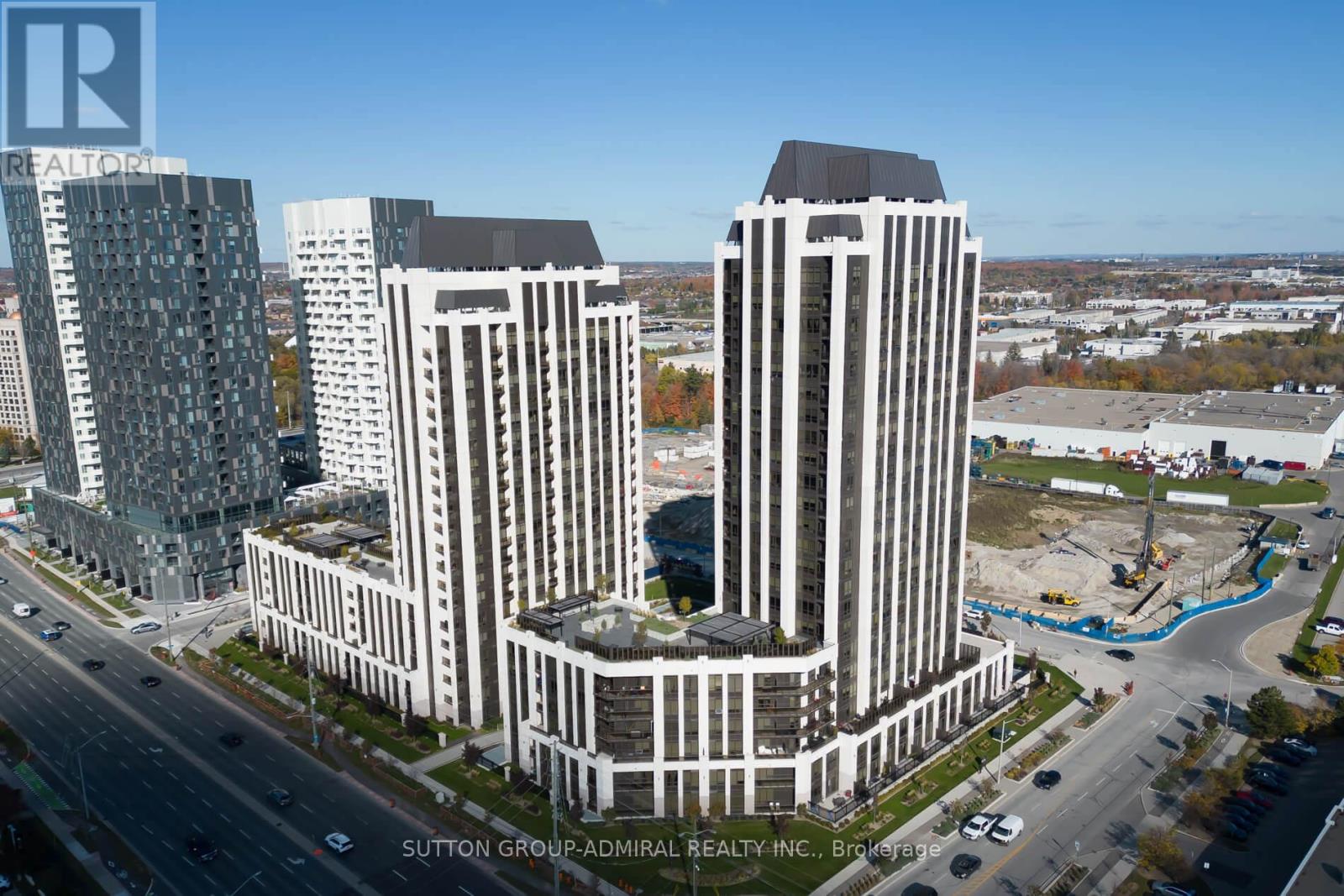 622 - 9085 JANE STREET