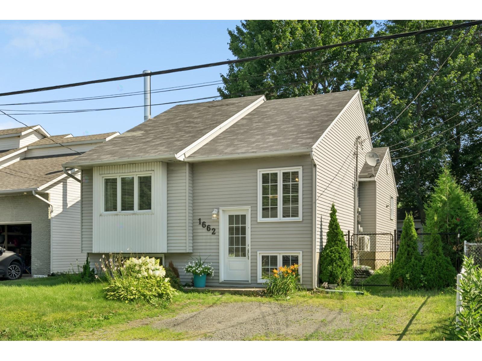 1662 Boul. Goyer — photo 1