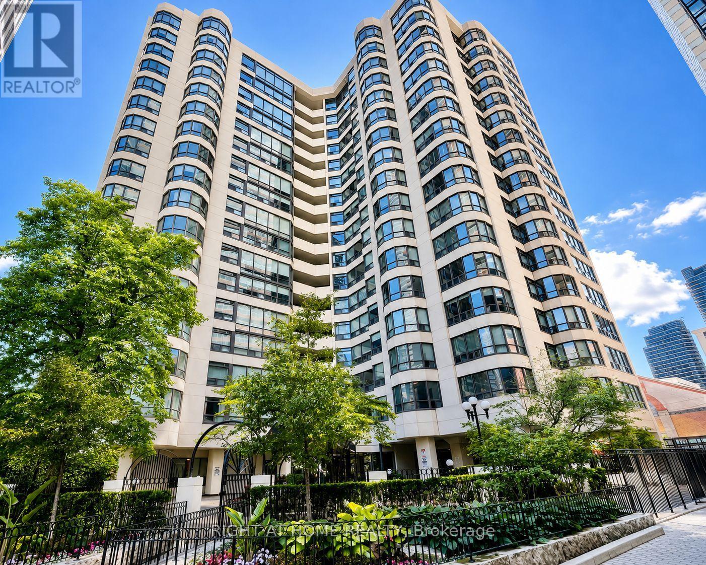 1001 - 25 MAITLAND STREET W