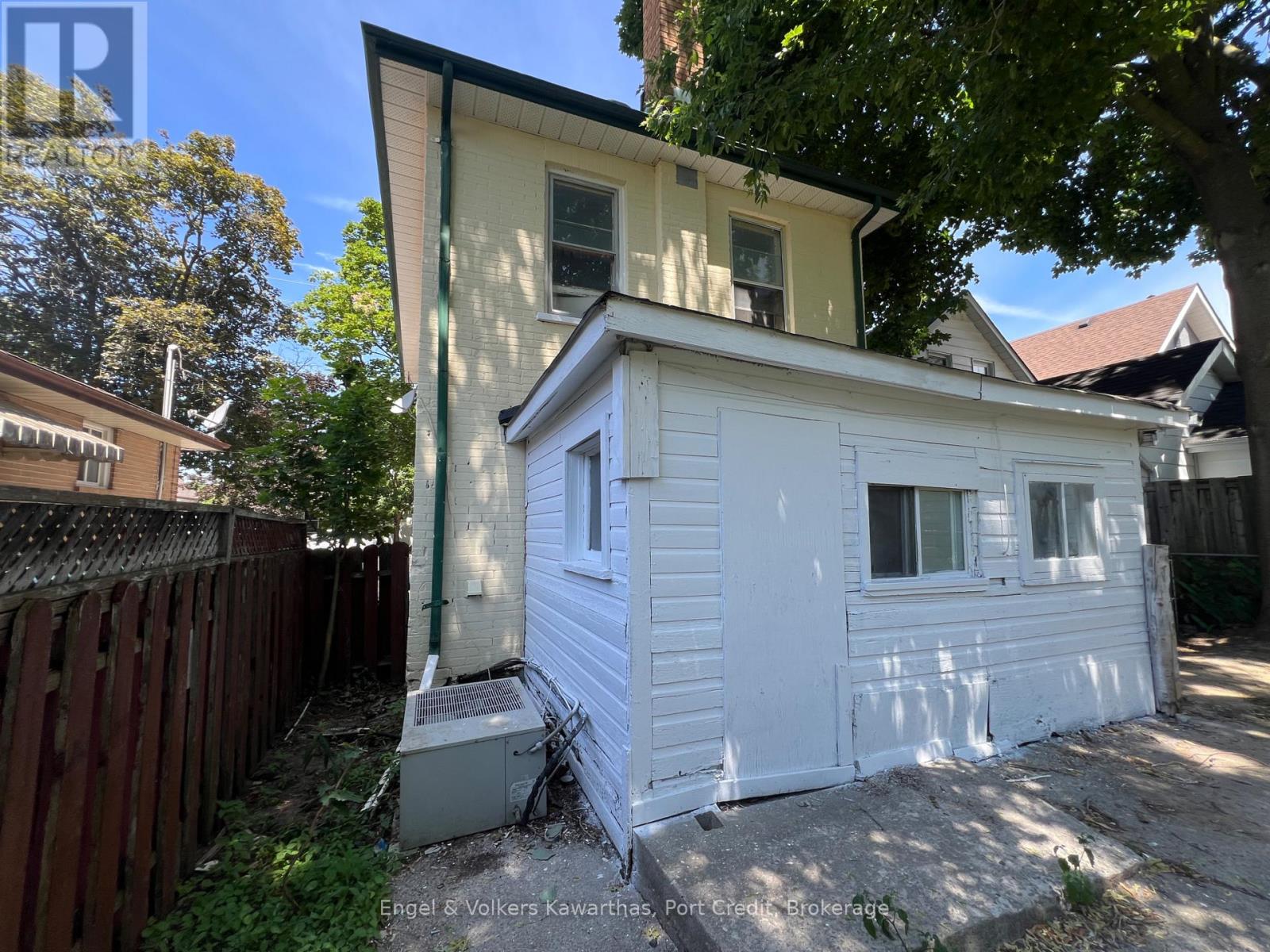 For sale: 639 BROWN STREET, Peterborough (Otonabee Ward 1