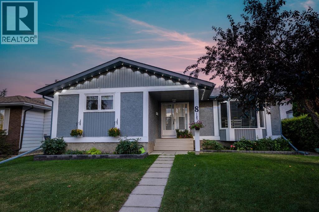 For sale: 8 Caswell Close, Red Deer, Alberta T4P2T6 - A2335357 | REALTOR.ca