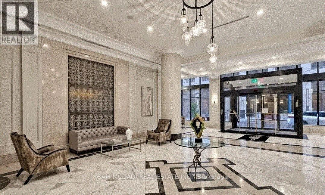 1102 - 30 ELM DRIVE