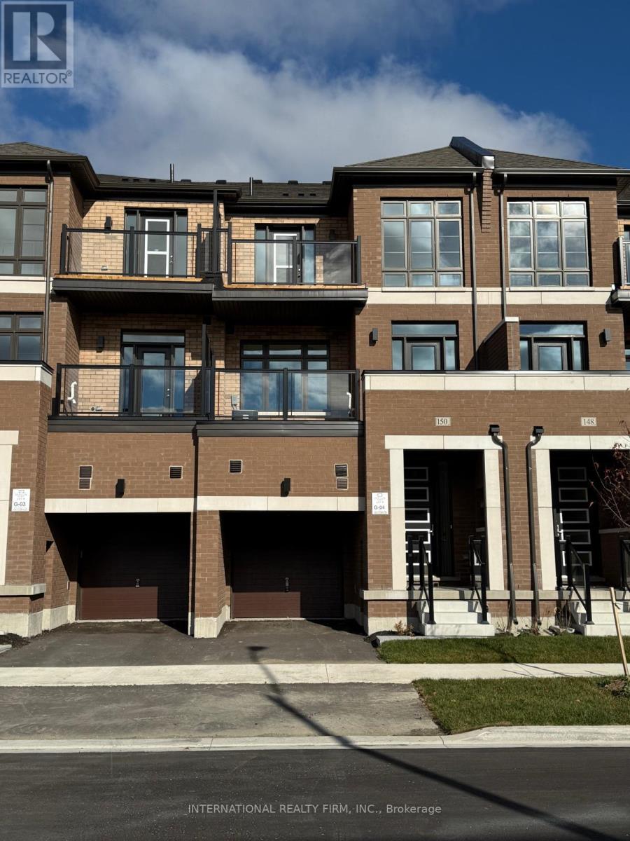 150 TURNBERRY LANE