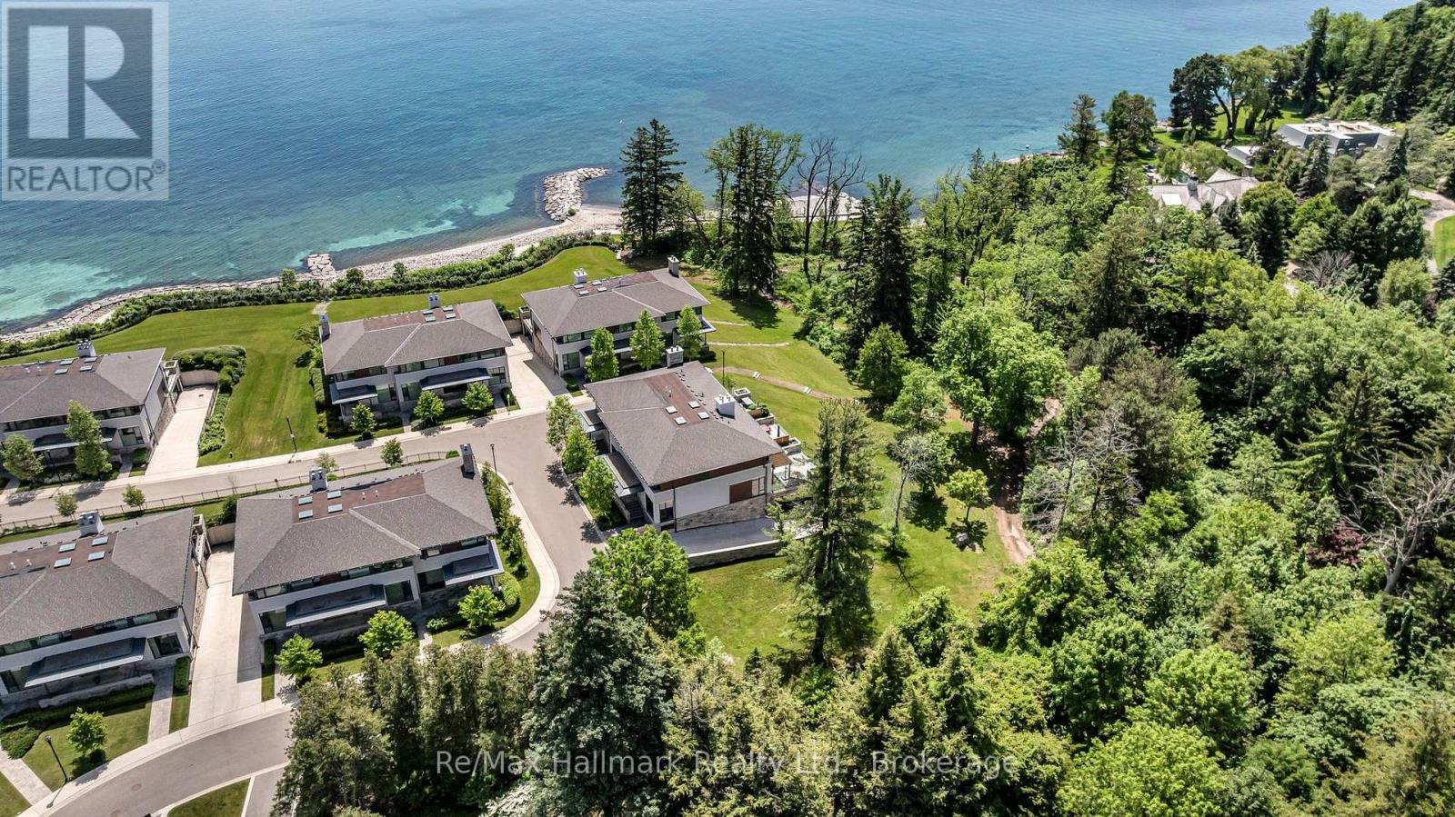 14 - 10 MAPLE GROVE DRIVE