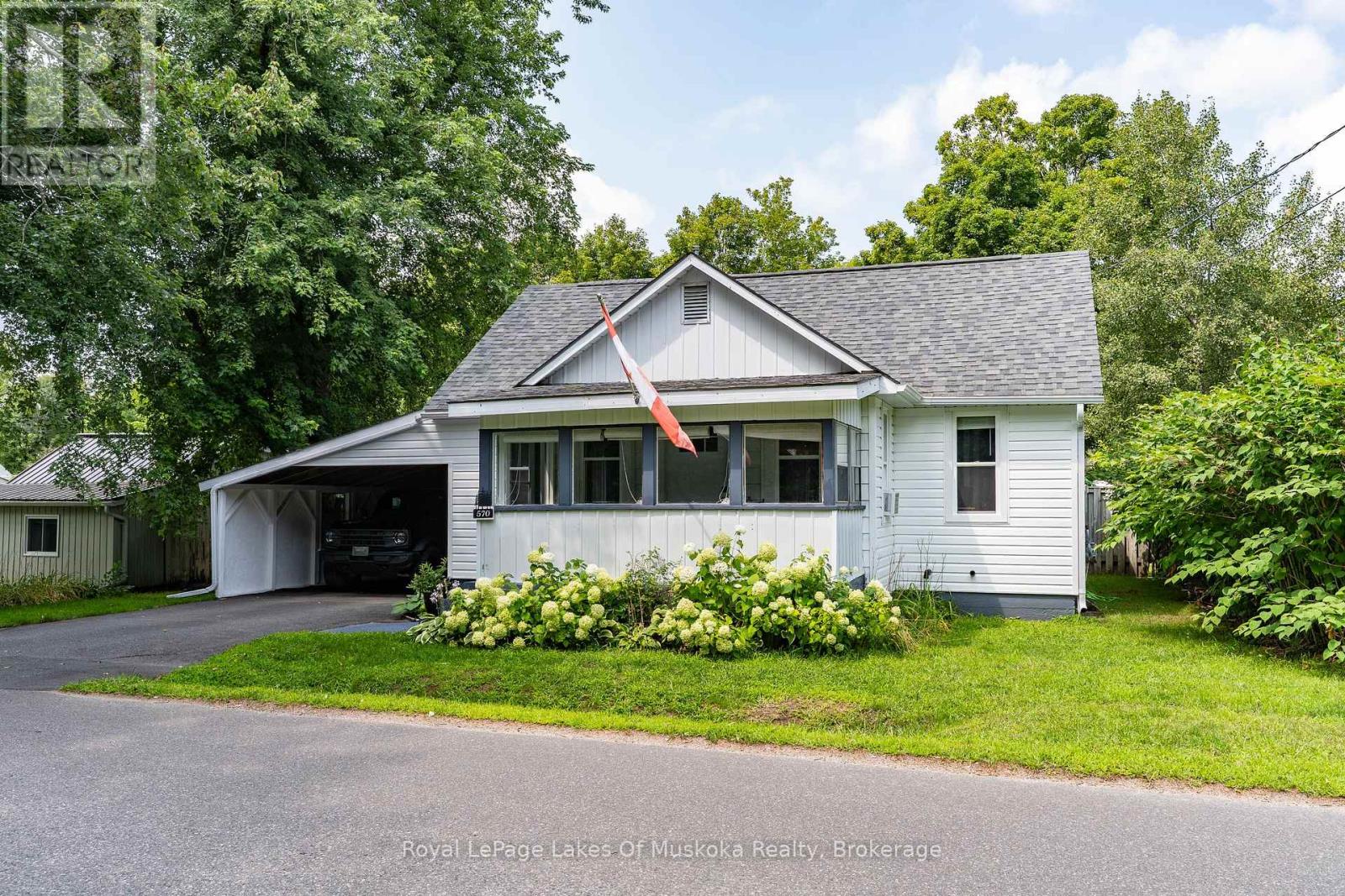 570 PINEDALE ROAD