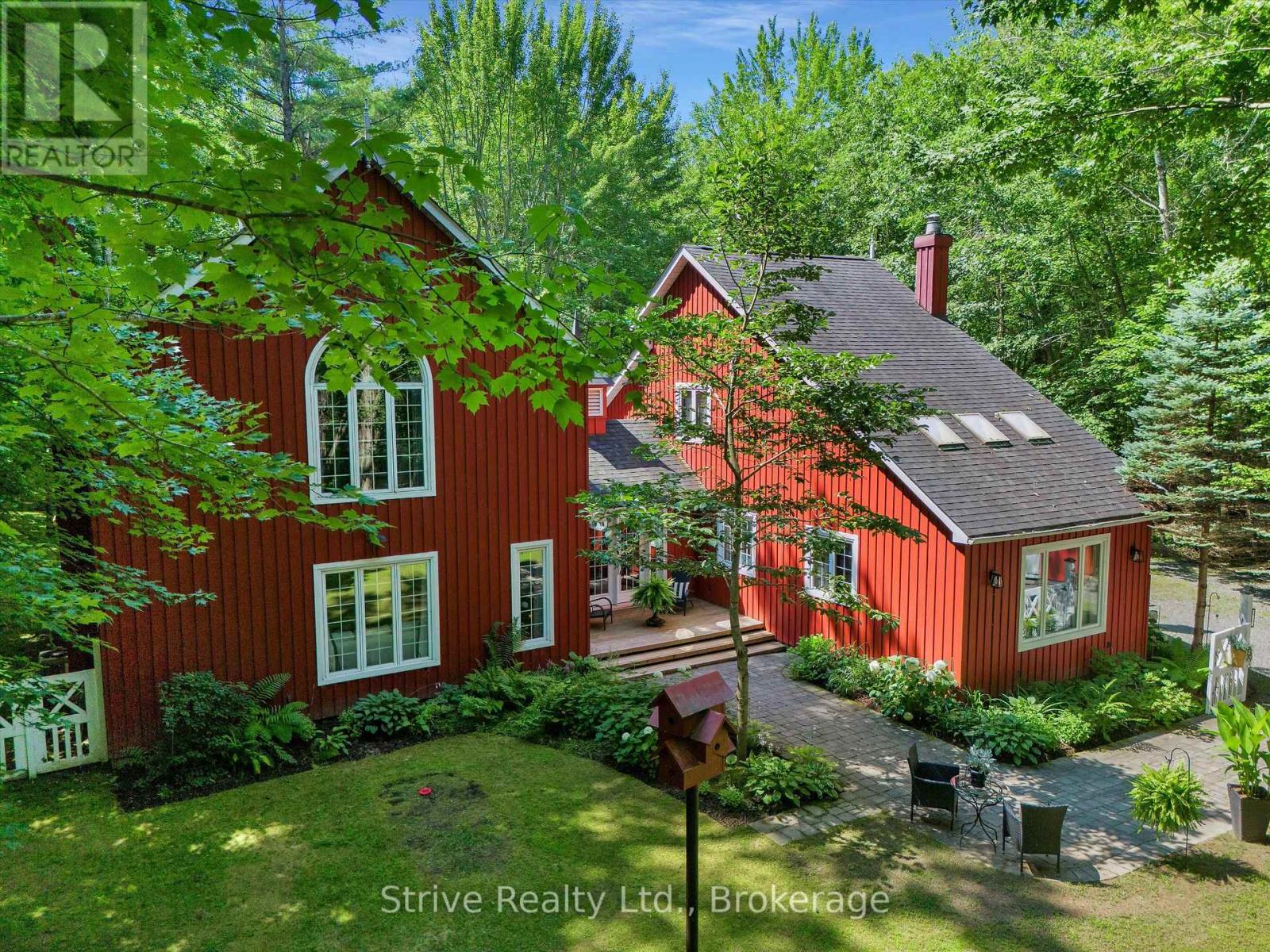 1035 GEORGE ROAD