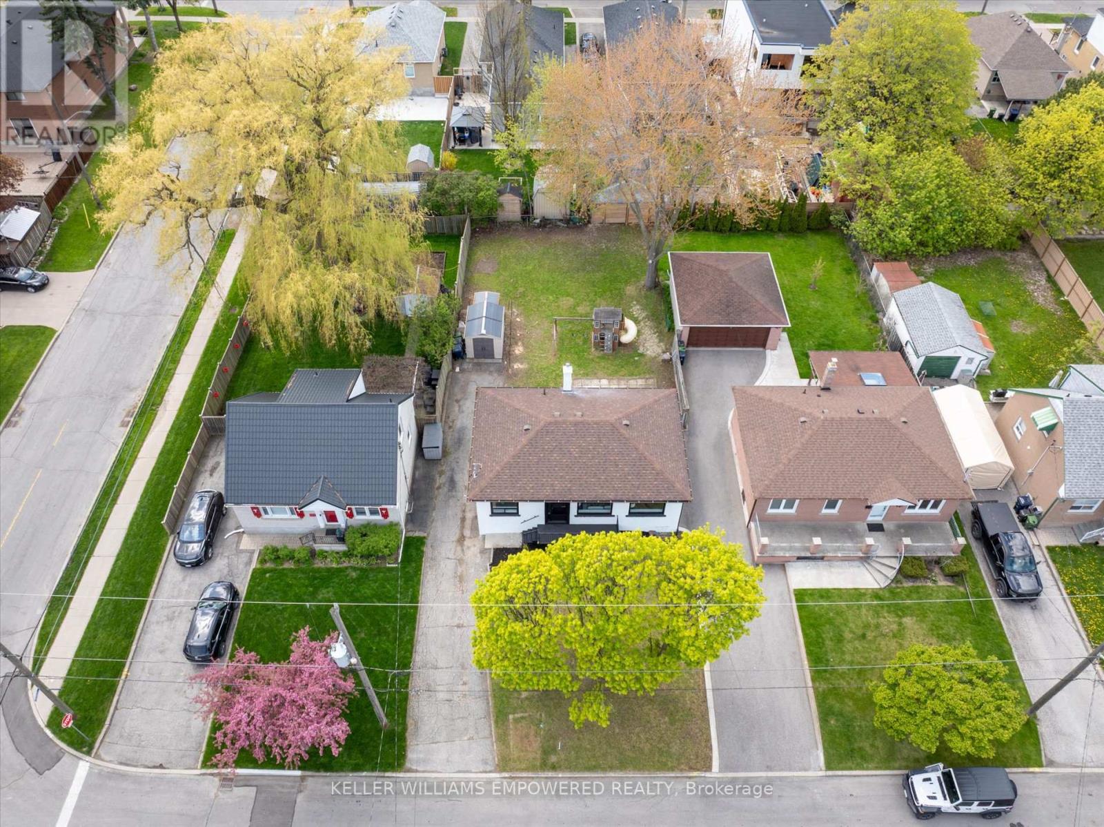 42 DEERHURST AVENUE