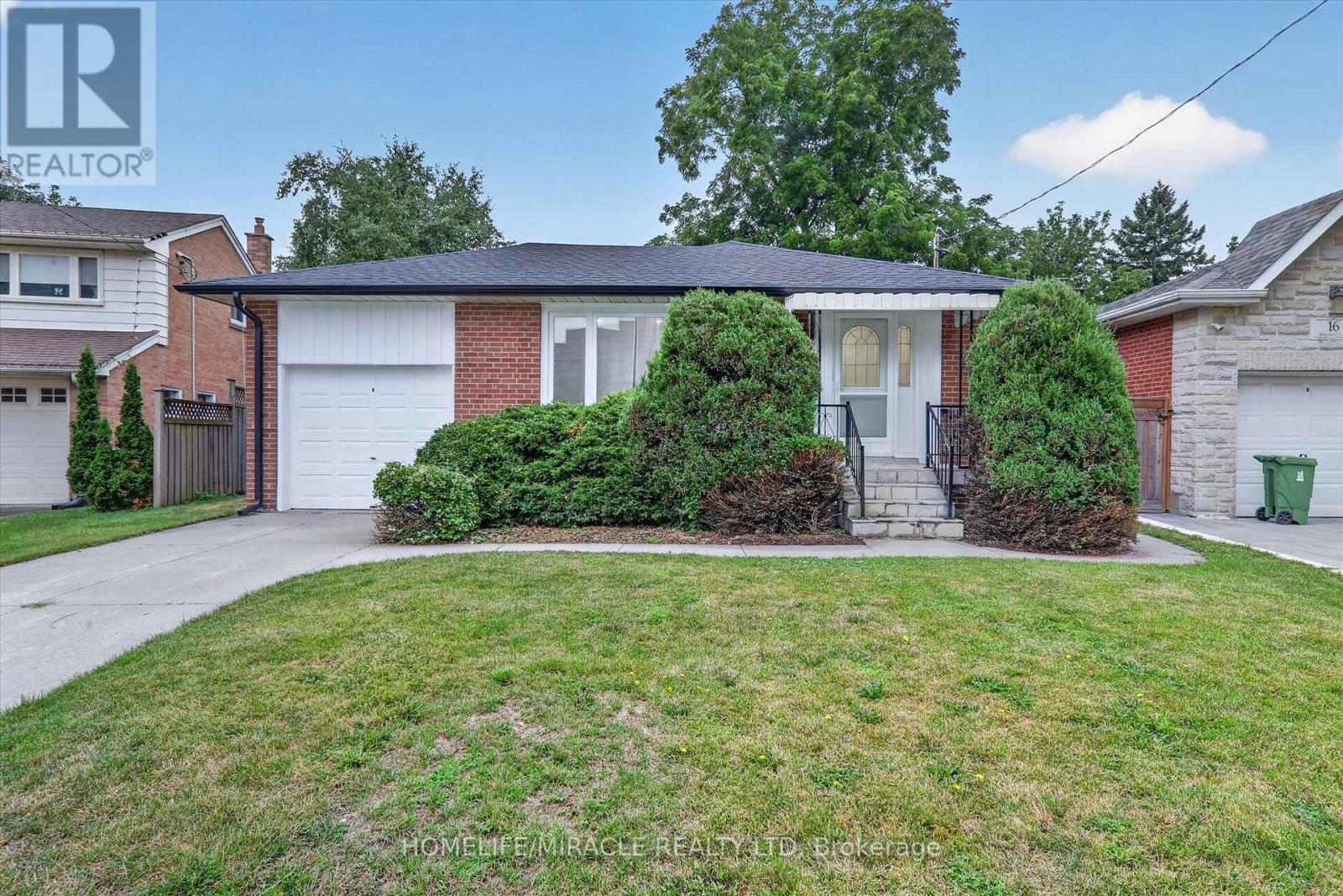 18 ELDERFIELD CRESCENT