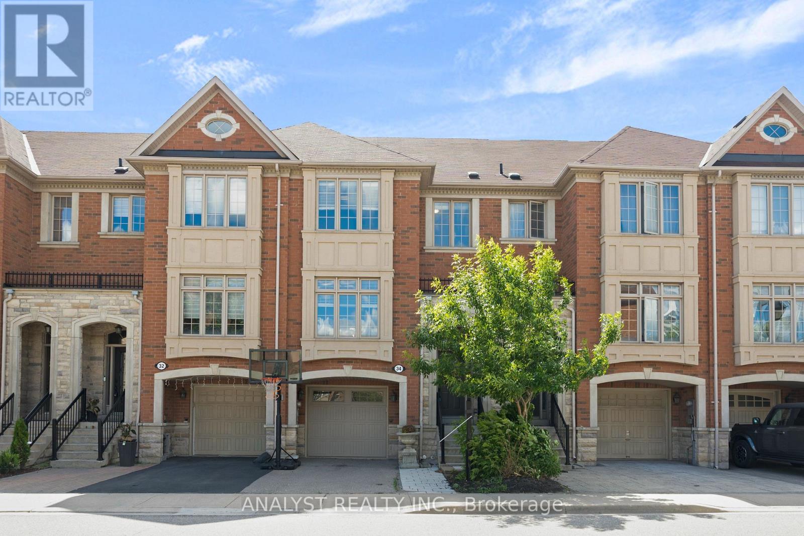 34 GEORGE BOGG ROAD