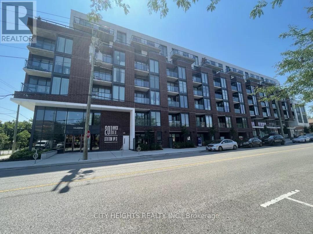 319 - 201 BROCK STREET S