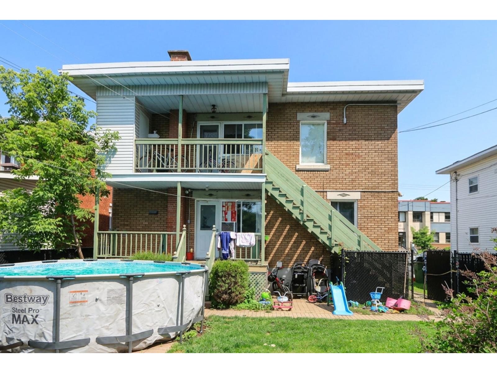 For sale: 572-574 Rue Ouimet, Saint-Jérôme, Quebec J7Z1R2