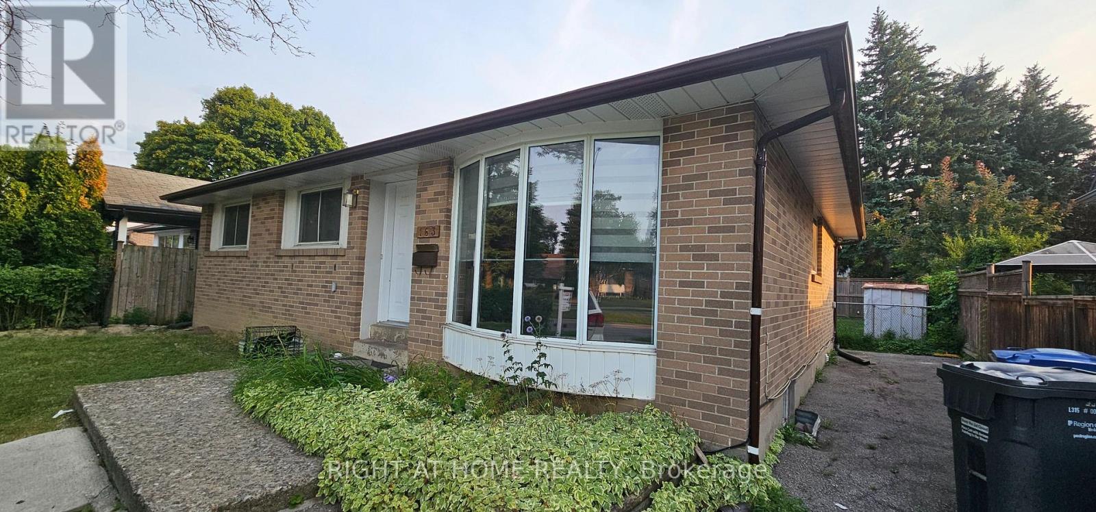 BSMT - 163 MCMURCHY AVENUE S