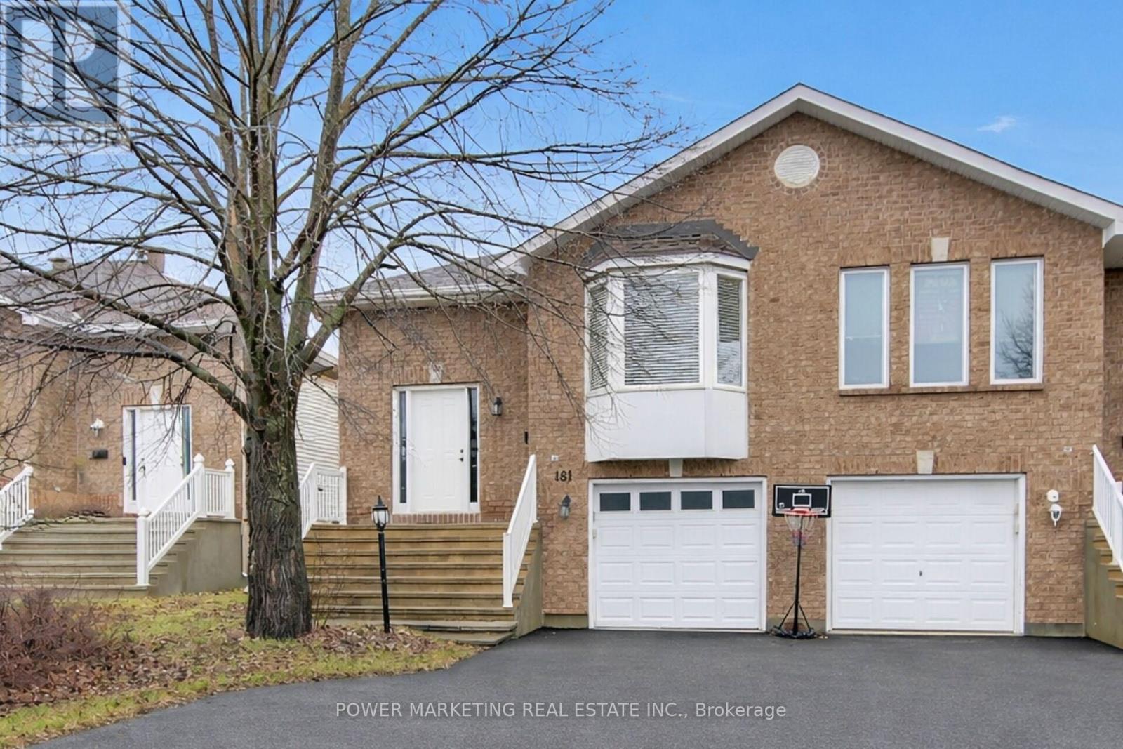 Split-level home in Longfields