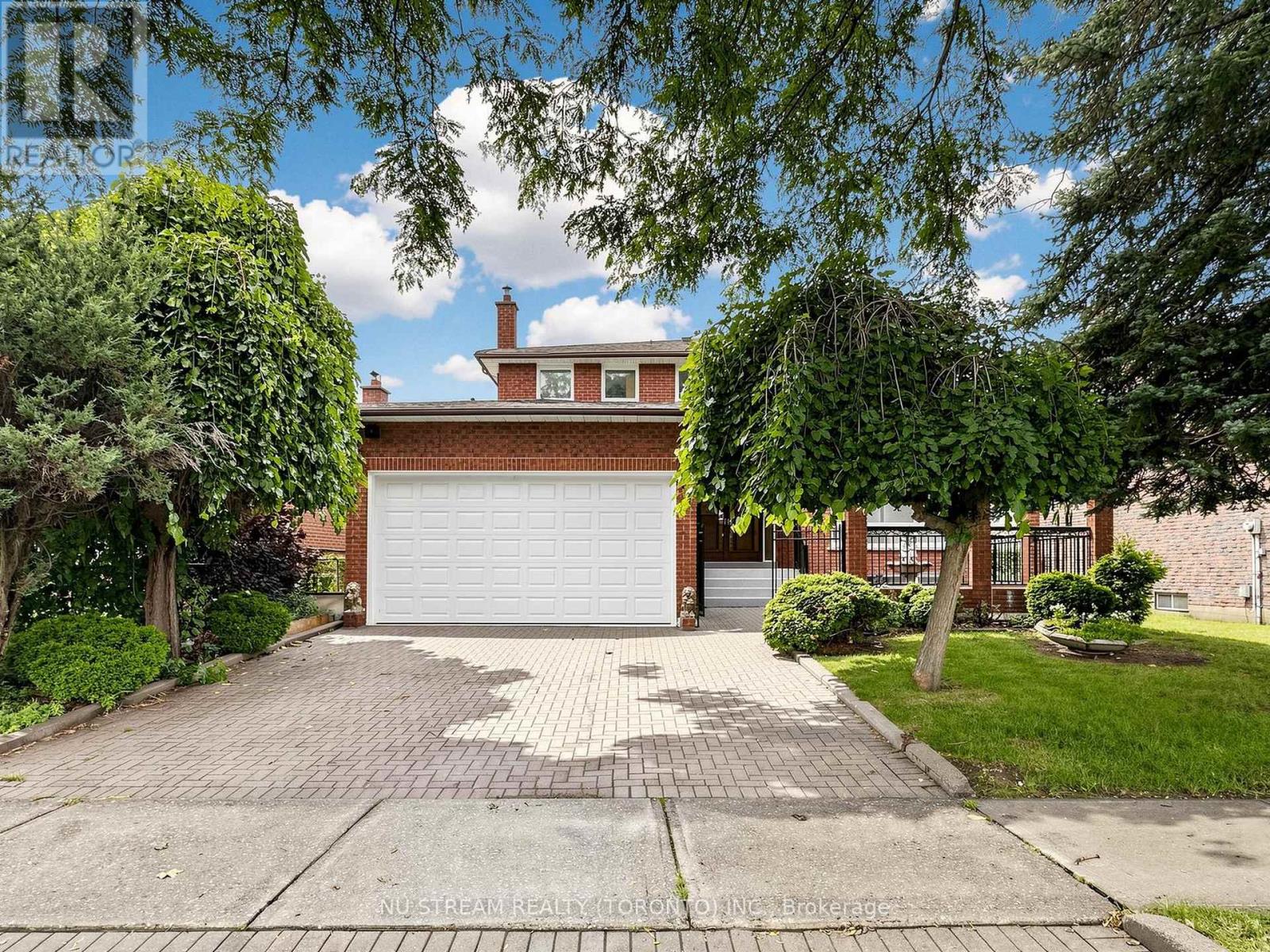 117 AMBERCROFT BOULEVARD