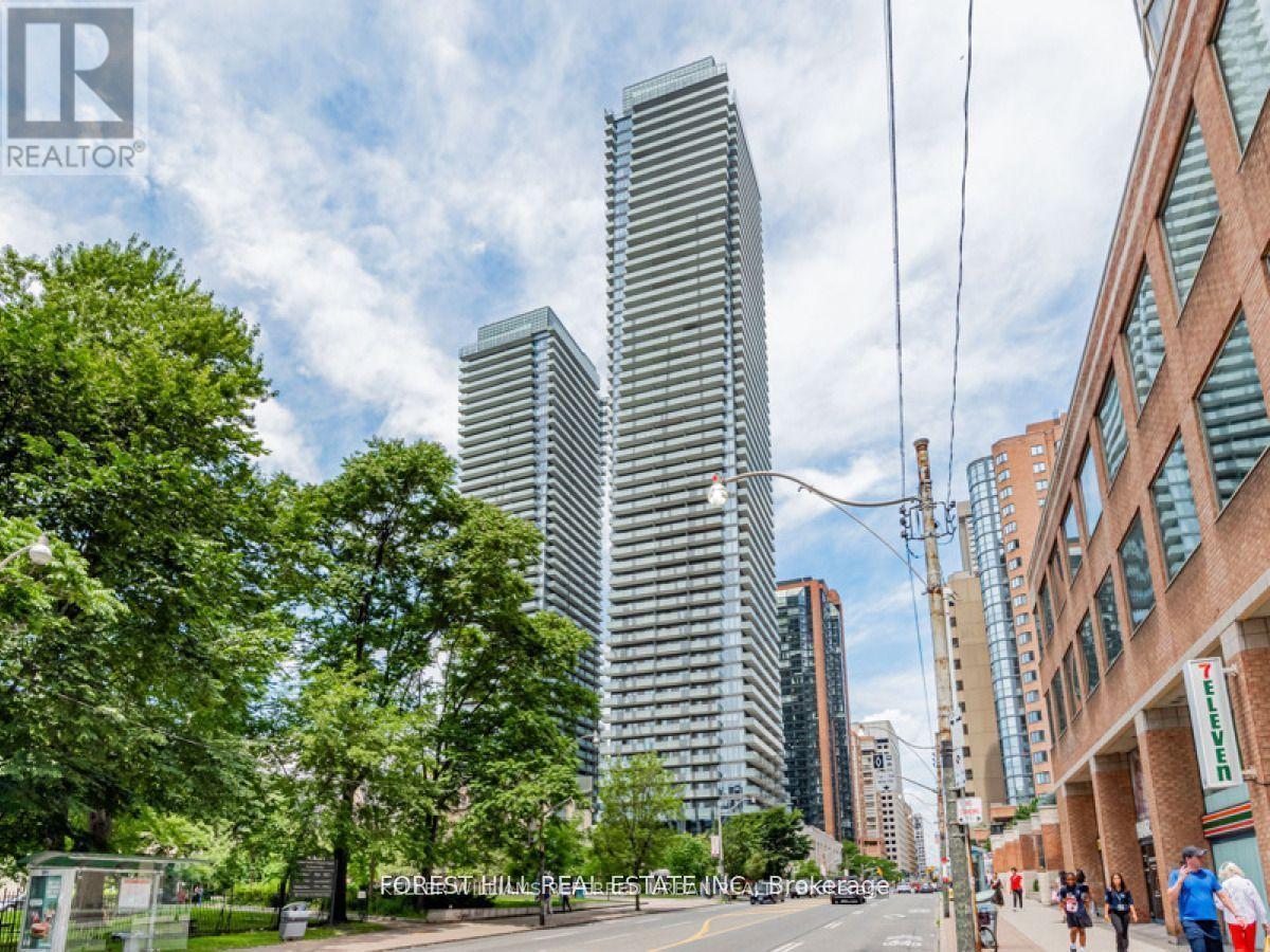 505 - 1080 BAY STREET