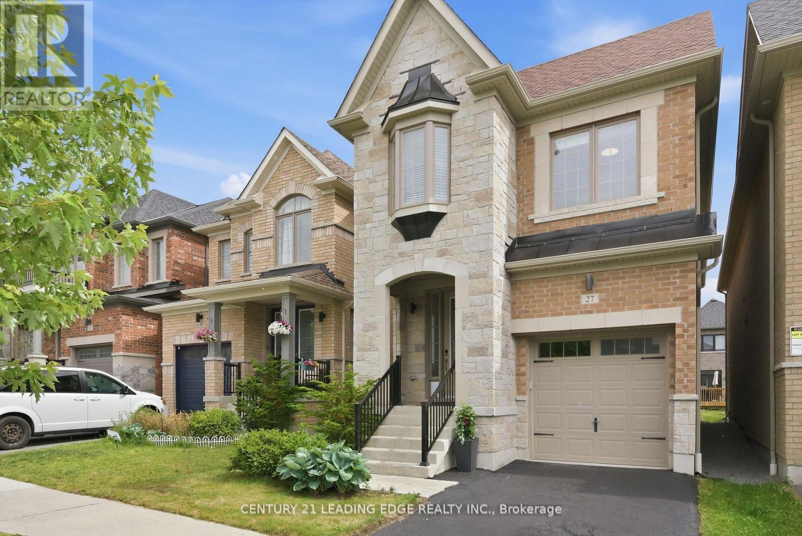 27 CHRISTINE ELLIOTT AVENUE
