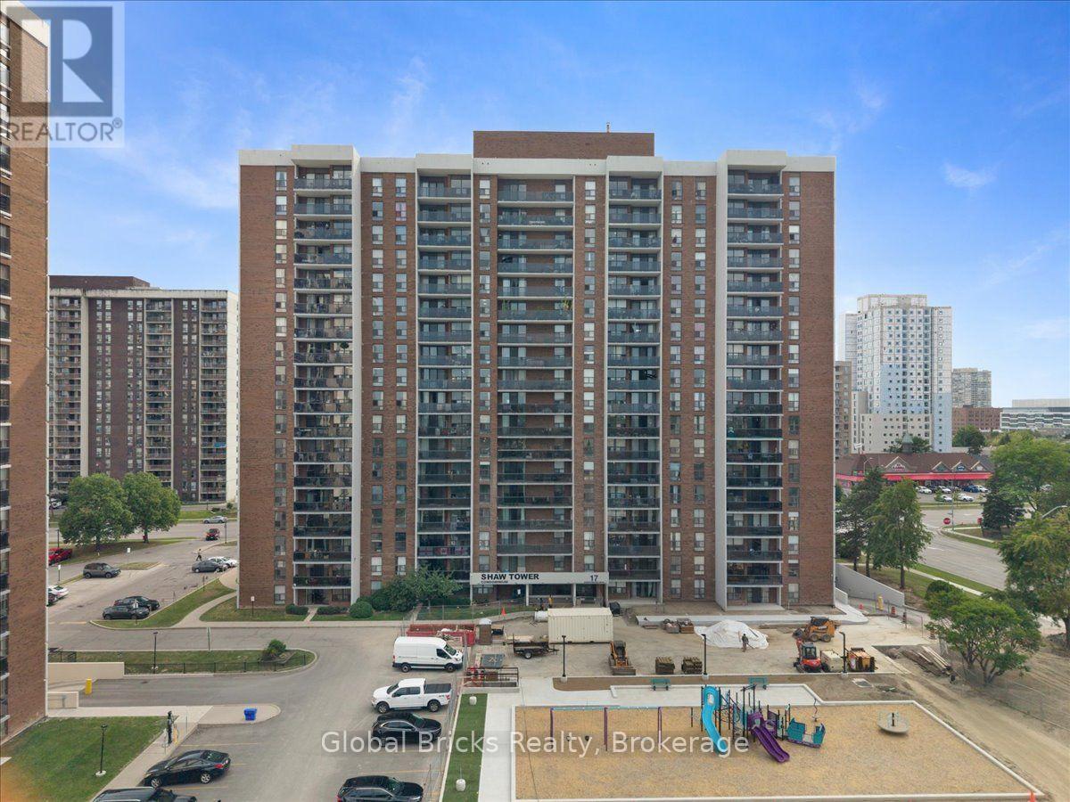 1103 - 17 KNIGHTSBRIDGE ROAD