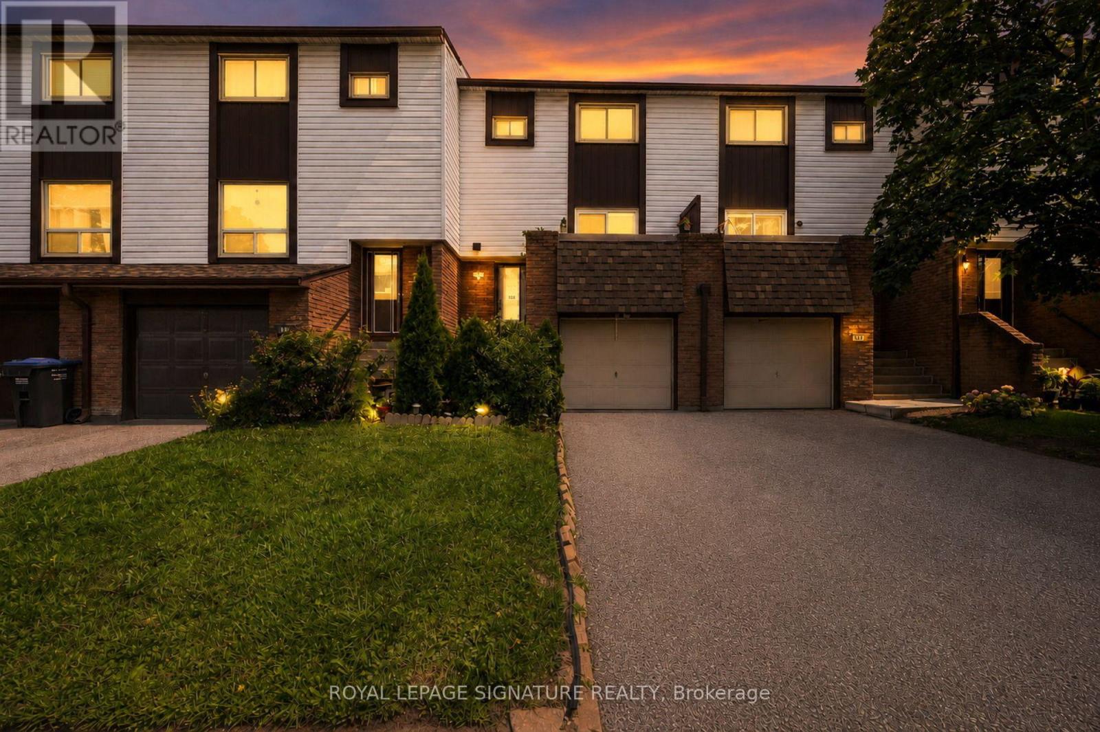 132 - 1221 DUNDIX ROAD