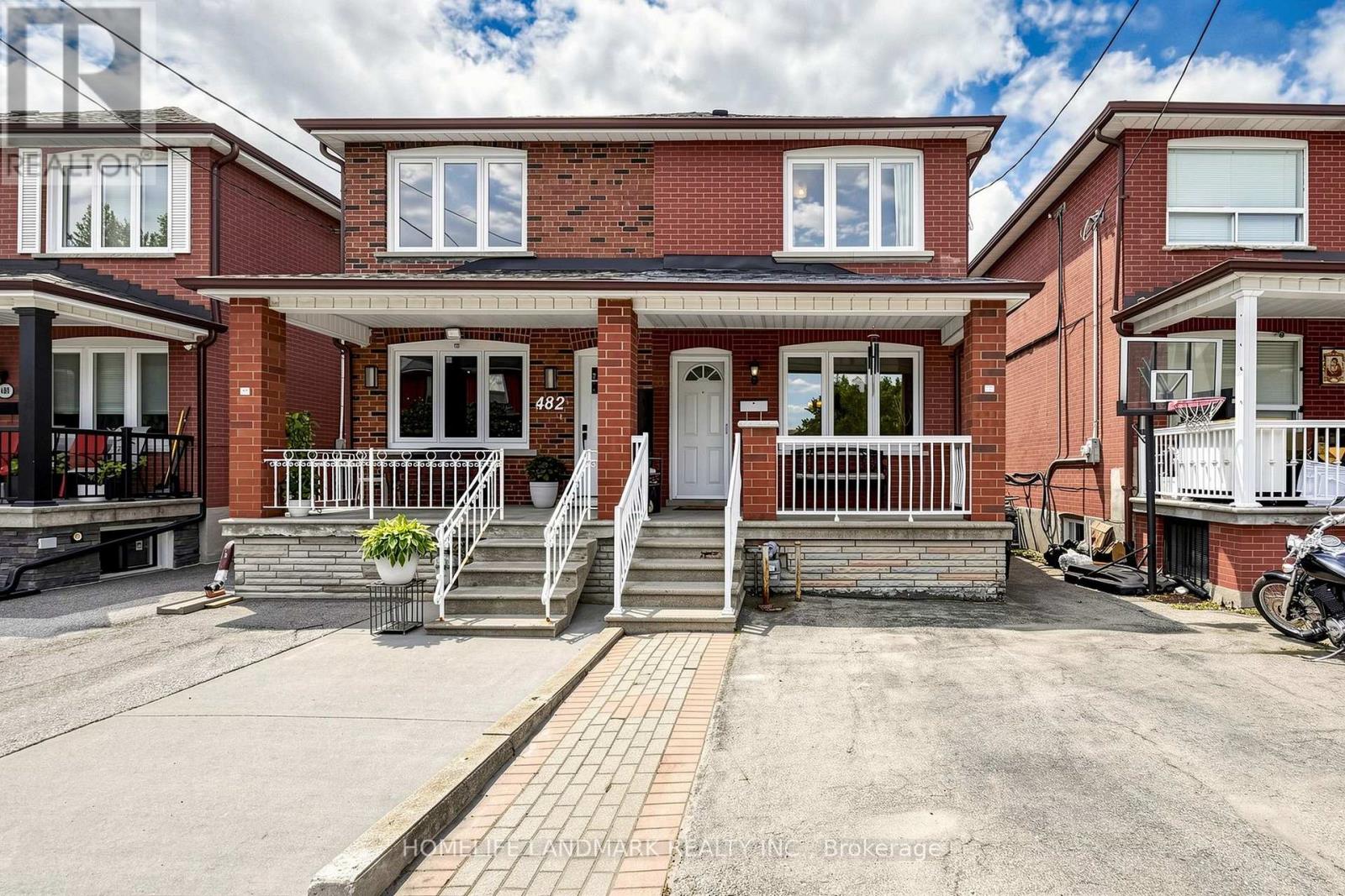 484 GLENHOLME AVENUE