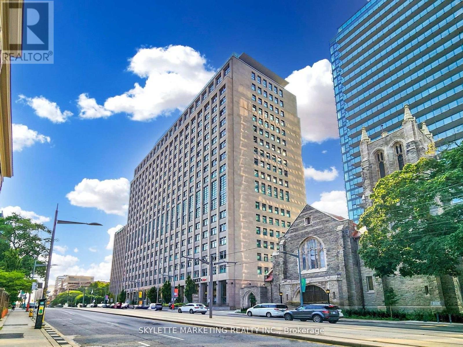 1128 - 111 ST CLAIR AVENUE W