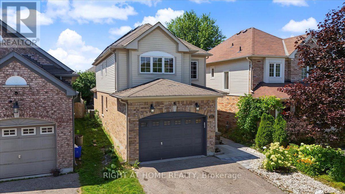 1350 WADEBRIDGE CRESCENT