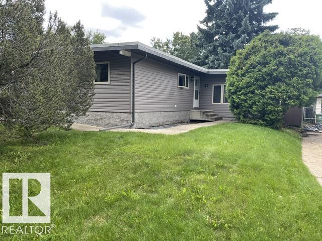 For sale: 27 Gatewood AV, St. Albert, Alberta T8N1A2 - E4503462