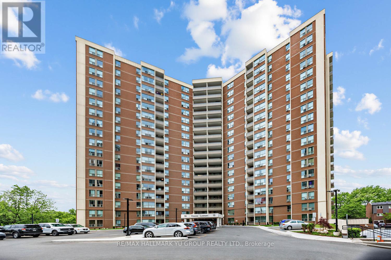 401 - 15 VICORA LINKWAY
