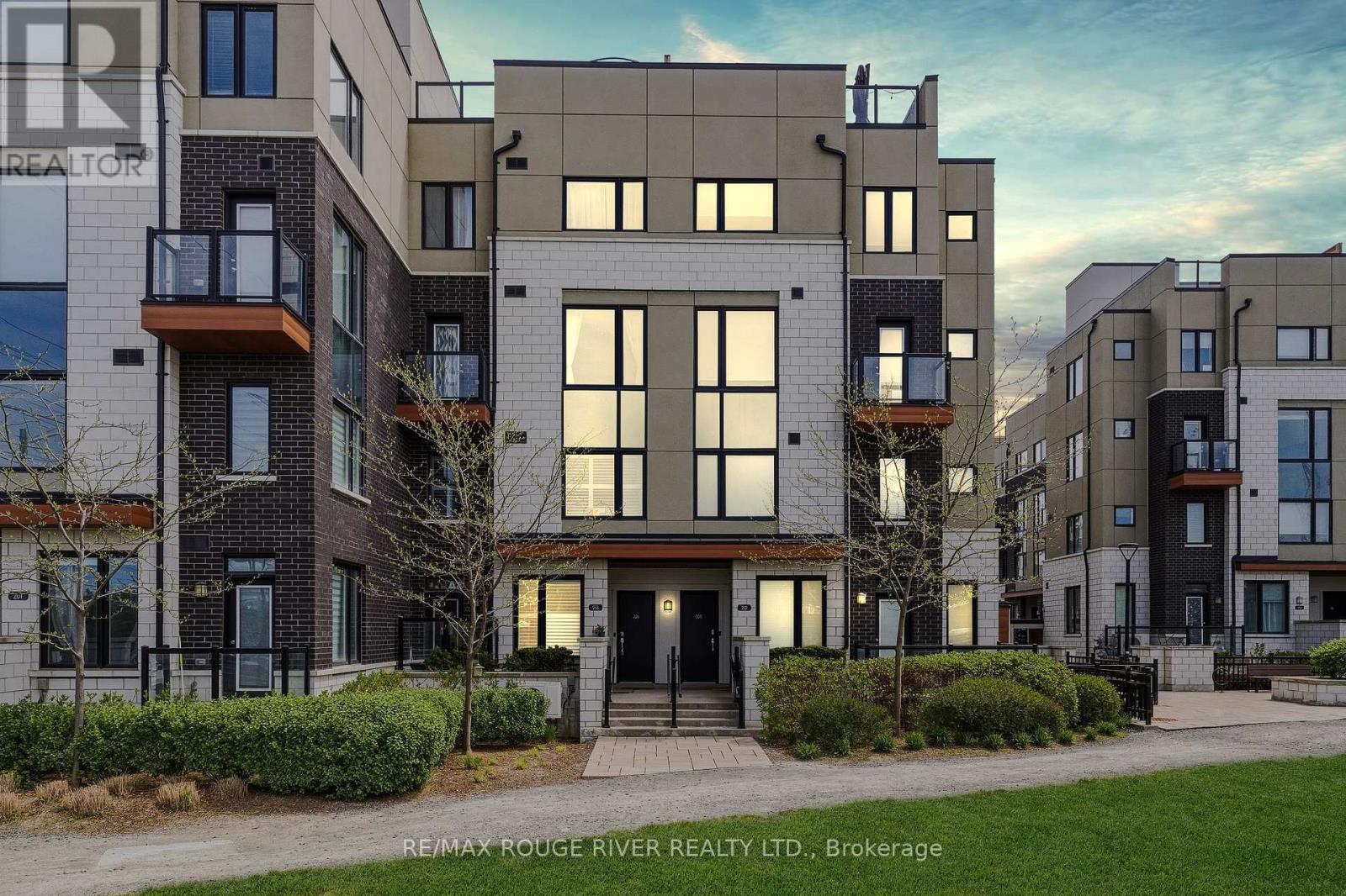 226 - 1555 KINGSTON ROAD