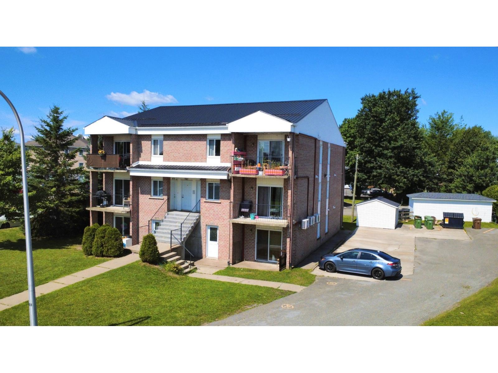 977-987 Rue Léo-Laliberté — photo 1