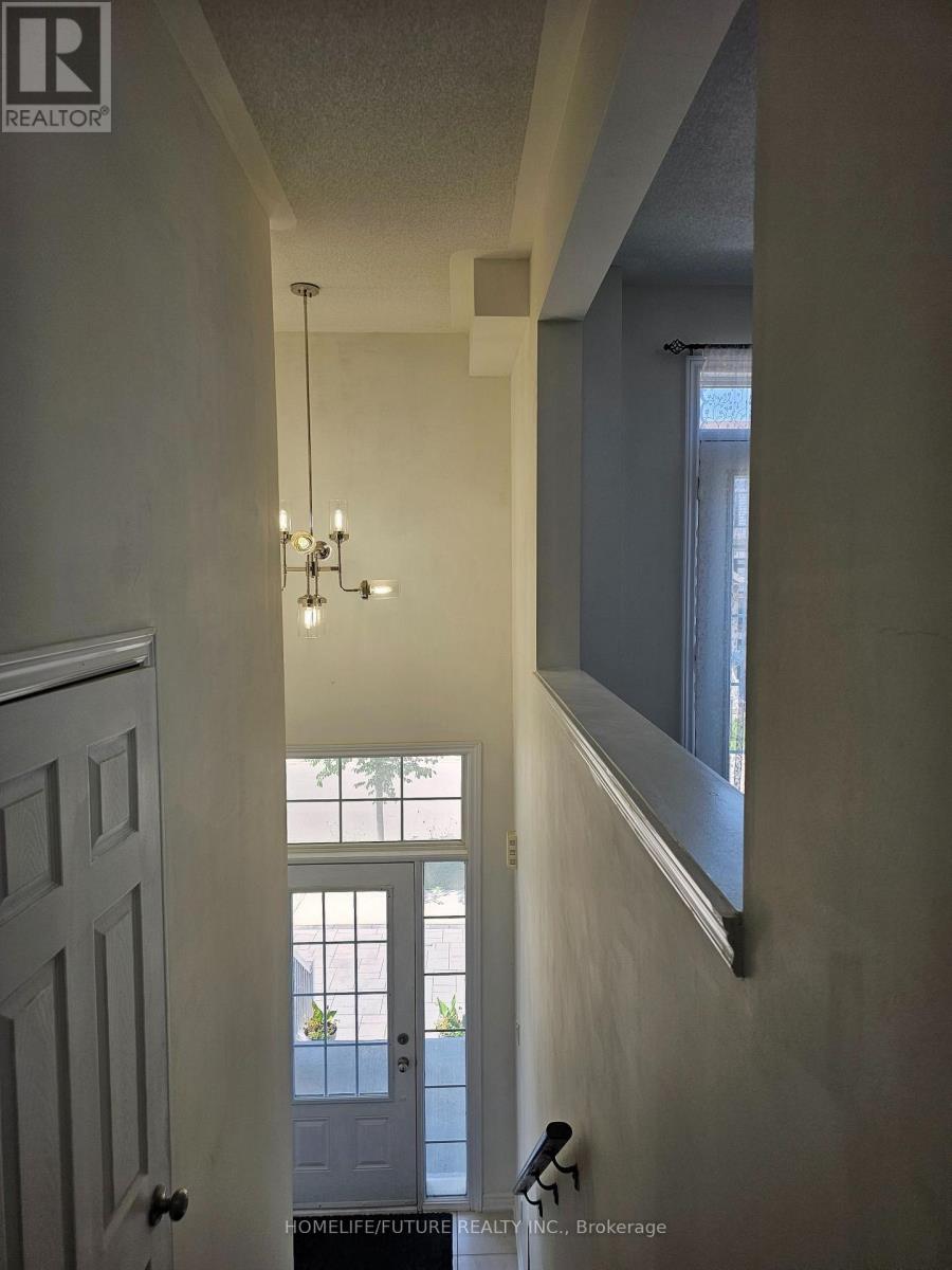 For rent: 132 SUNSET TERRACE, Vaughan (Vellore Village), Ontario