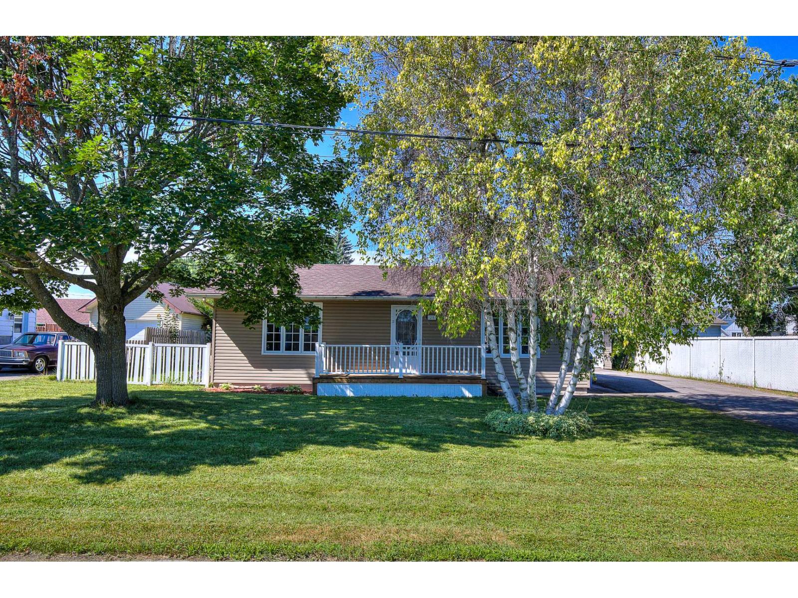 28 5e Avenue — photo 3