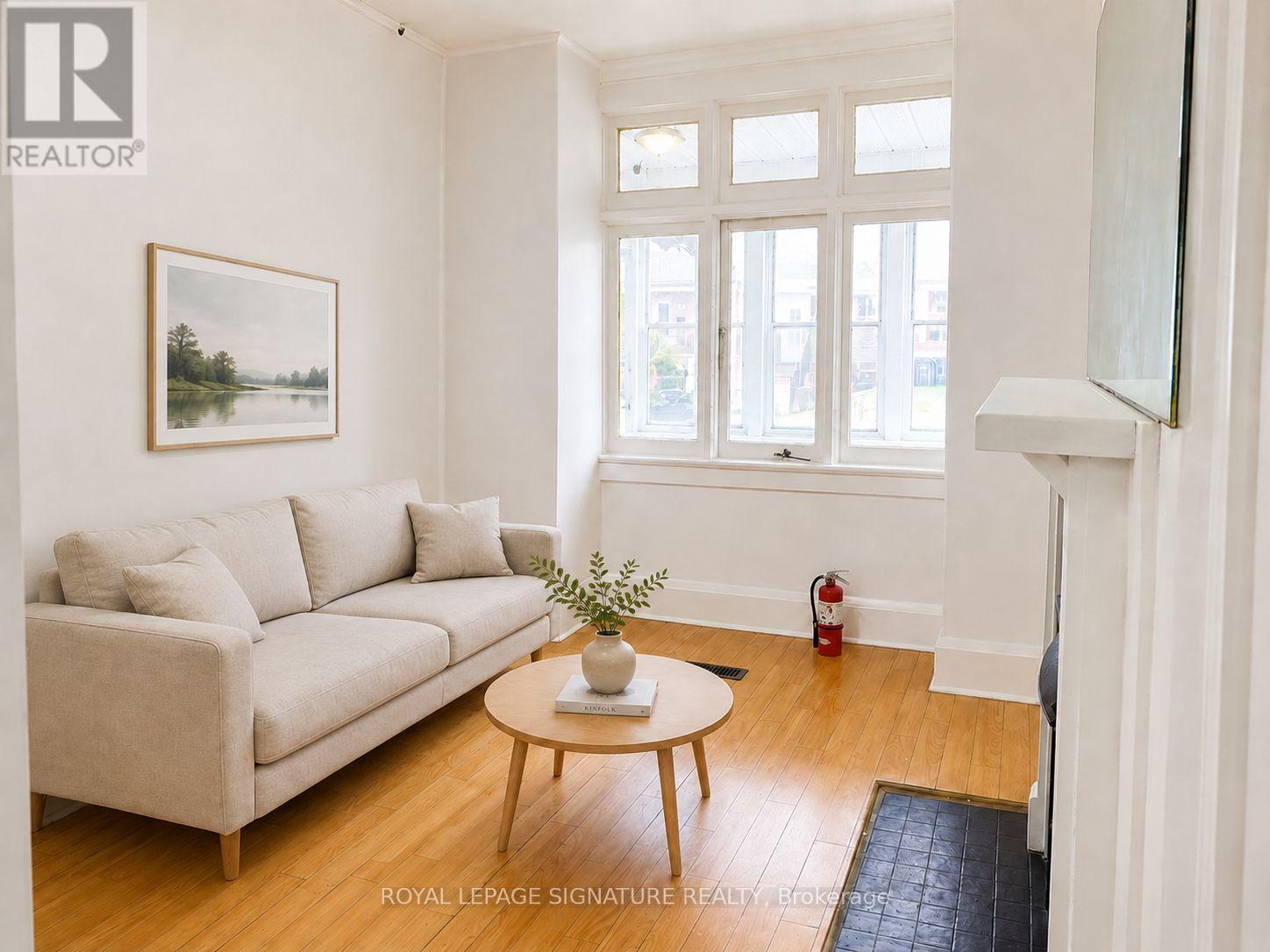 916 WOODBINE AVENUE