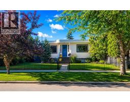 618 11 Avenue NE home for sale in Renfrew Calgary Alberta