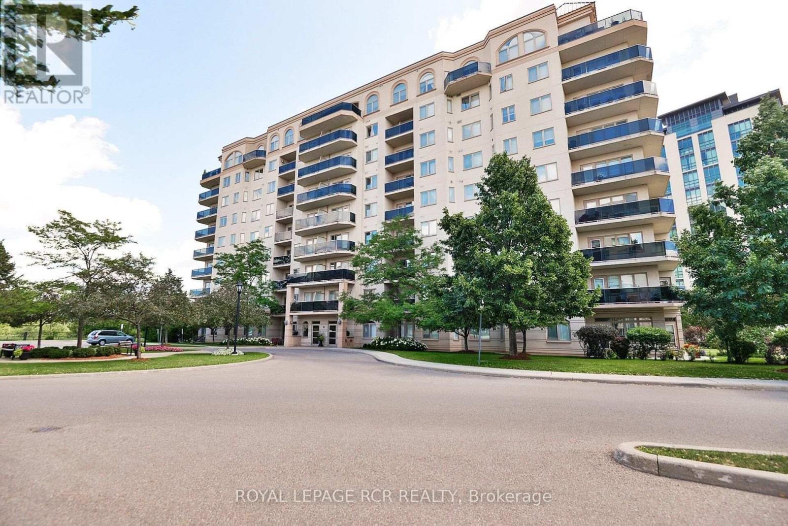 304 - 10 DAYSPRING CIRCLE S