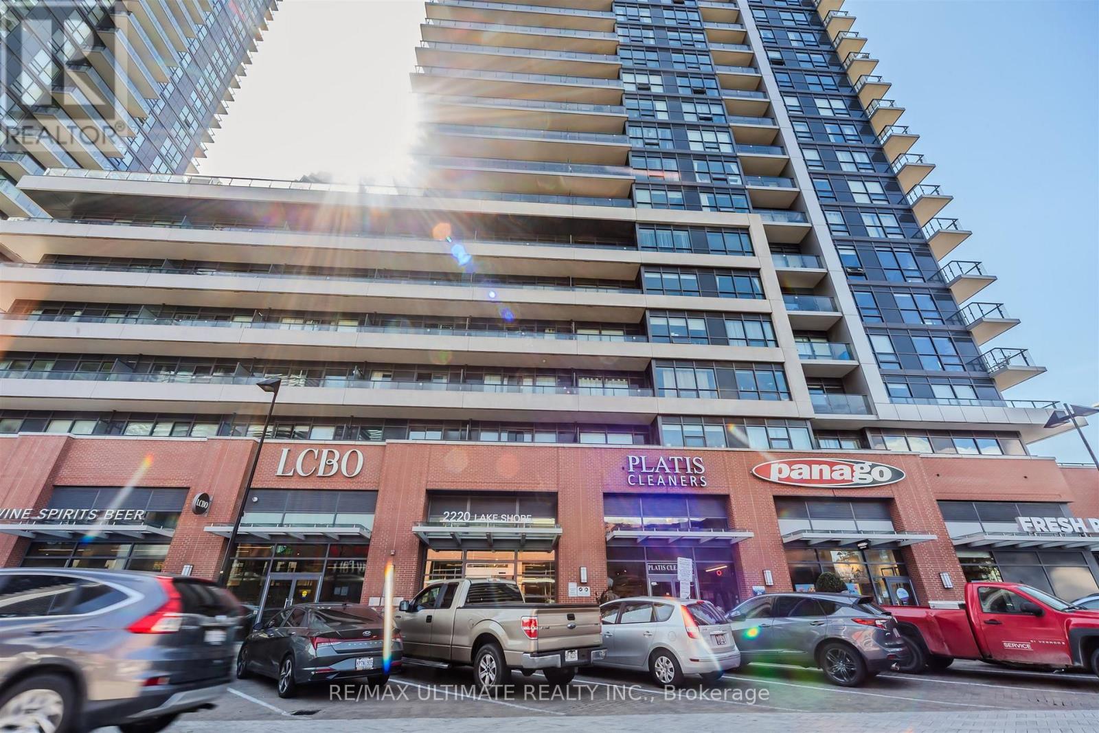 2706 - 2220 LAKE SHORE BOULEVARD W