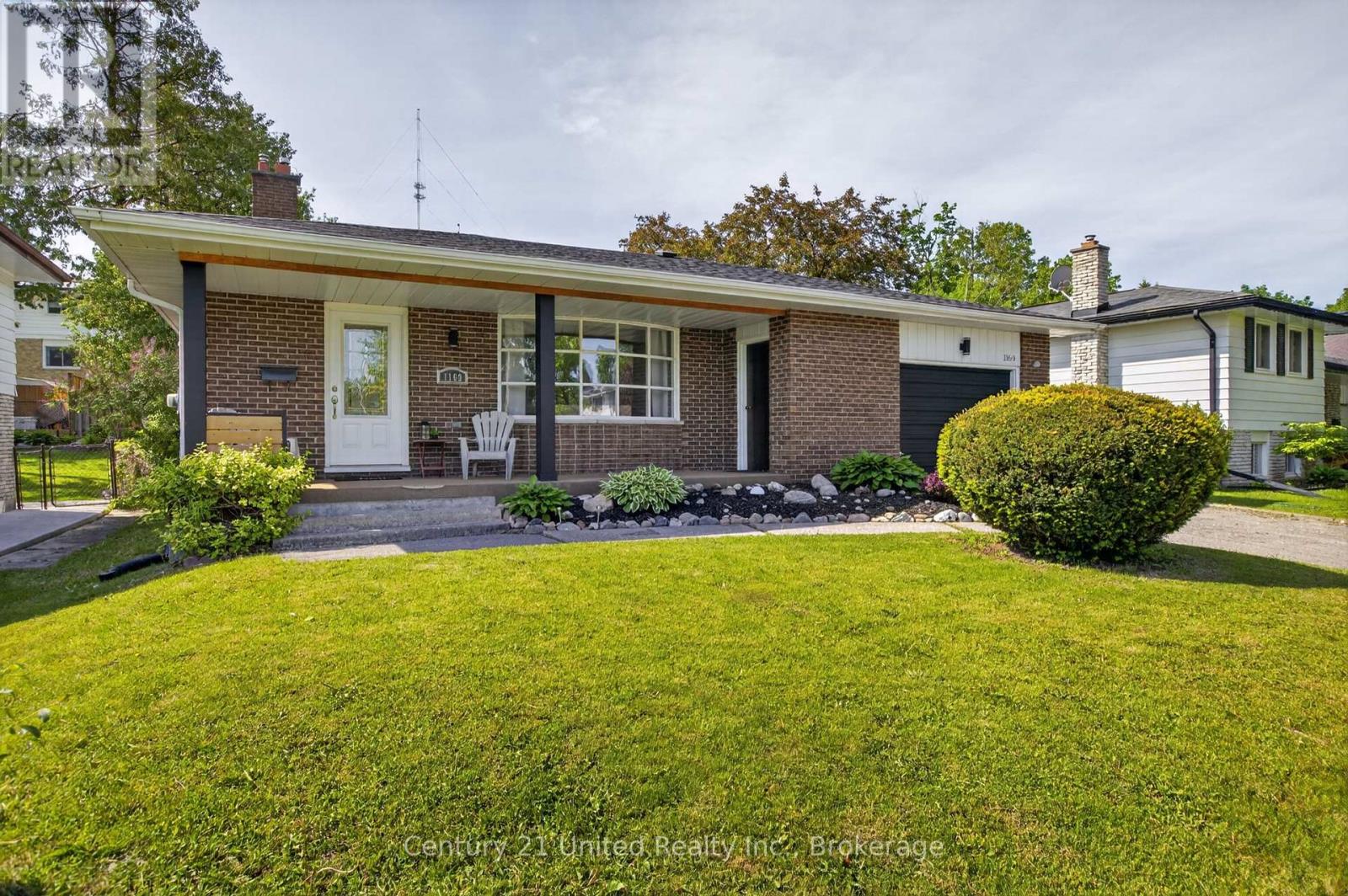1169 DANITA BOULEVARD