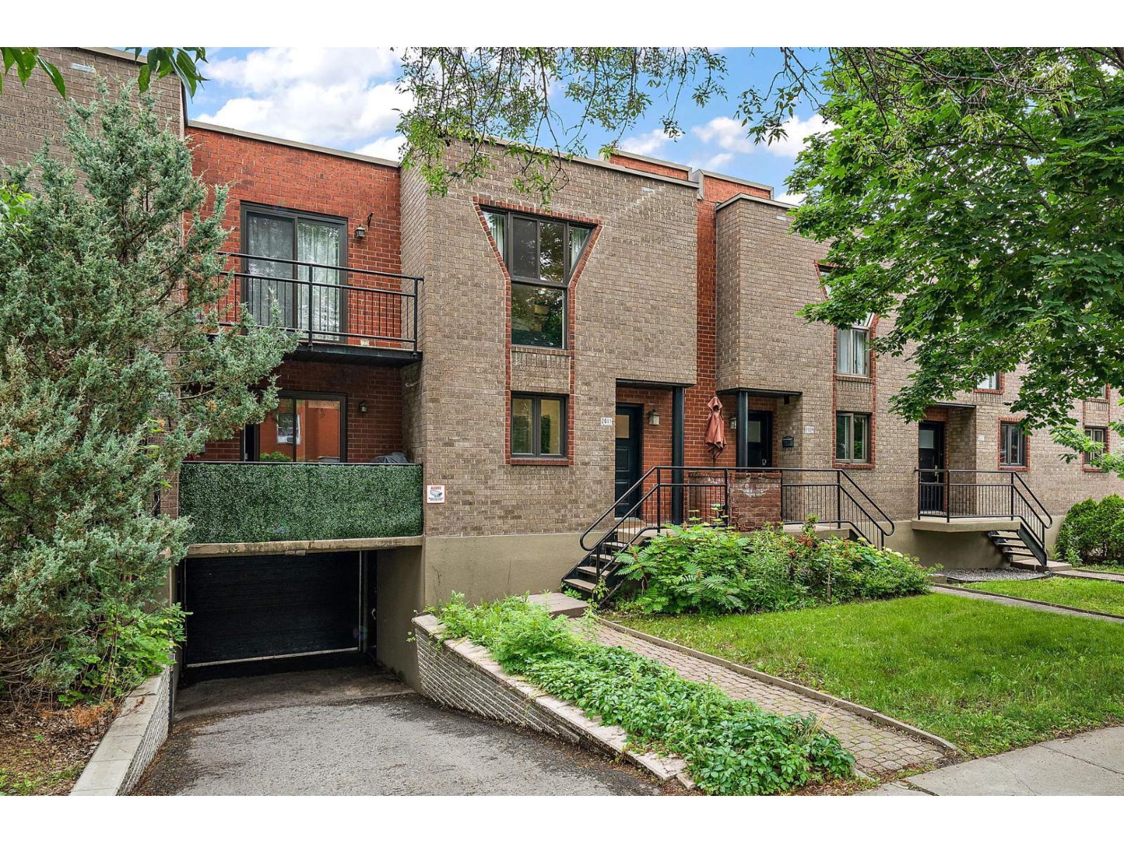 2011 Rue Galt — photo 1