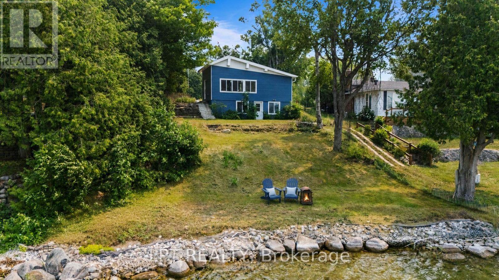 47 MOON POINT DRIVE